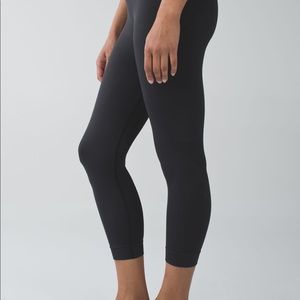 NWT Lululemon Zone In Crop Leggings